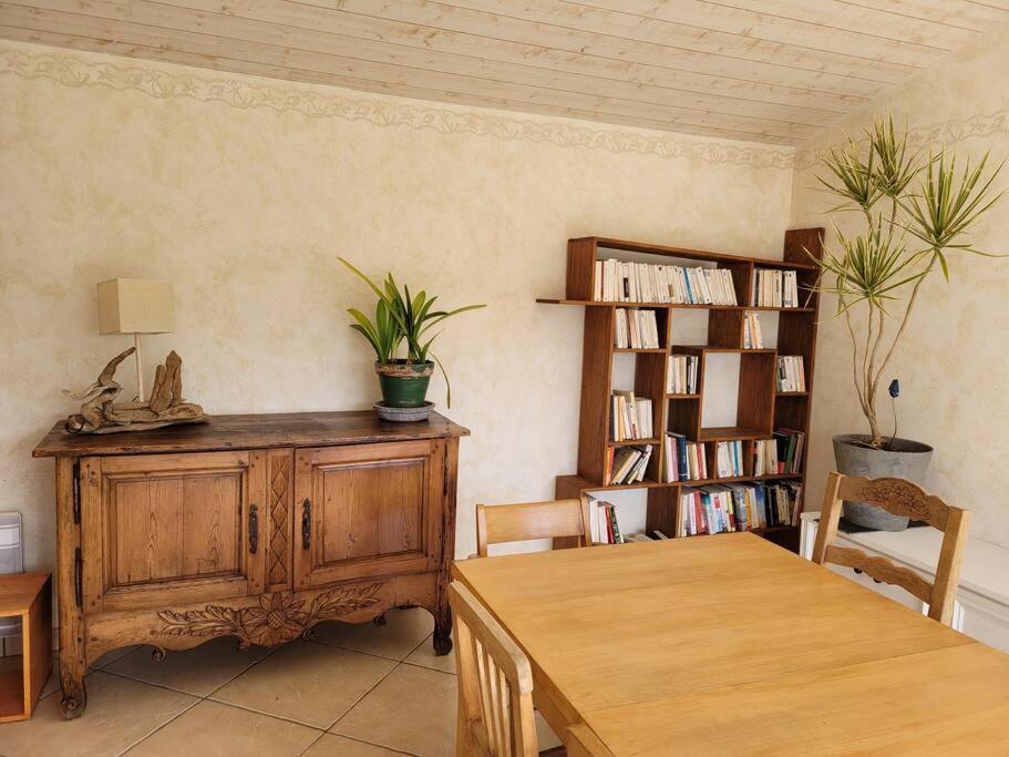 Maison Au Calme A 2 Pas Du Port Cancale Bagian luar foto