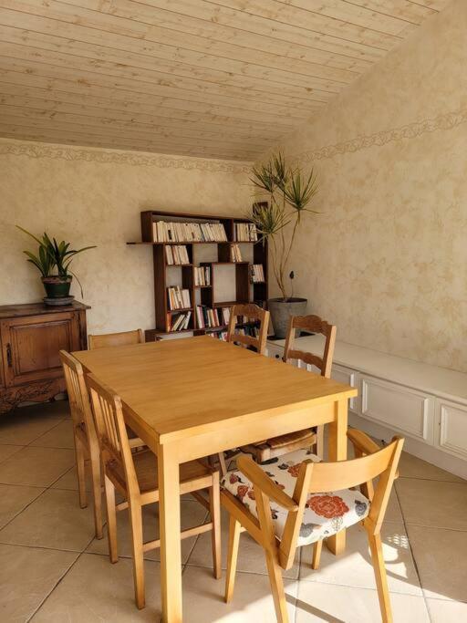 Maison Au Calme A 2 Pas Du Port Cancale Bagian luar foto